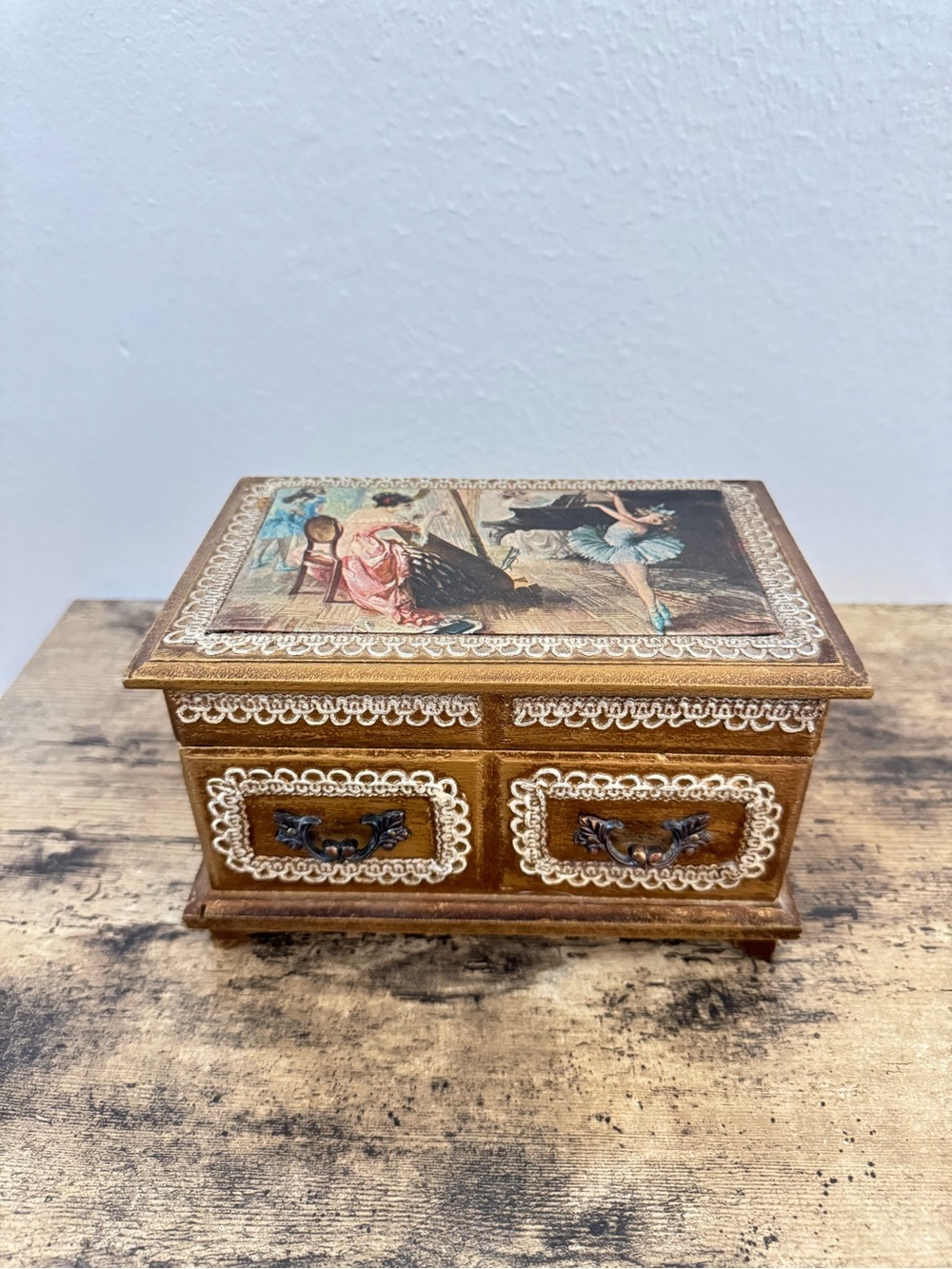Wooden Ballerina Jewelry Box Mirror Lift-Out Tray Victorian Style - Picture 11 of 12